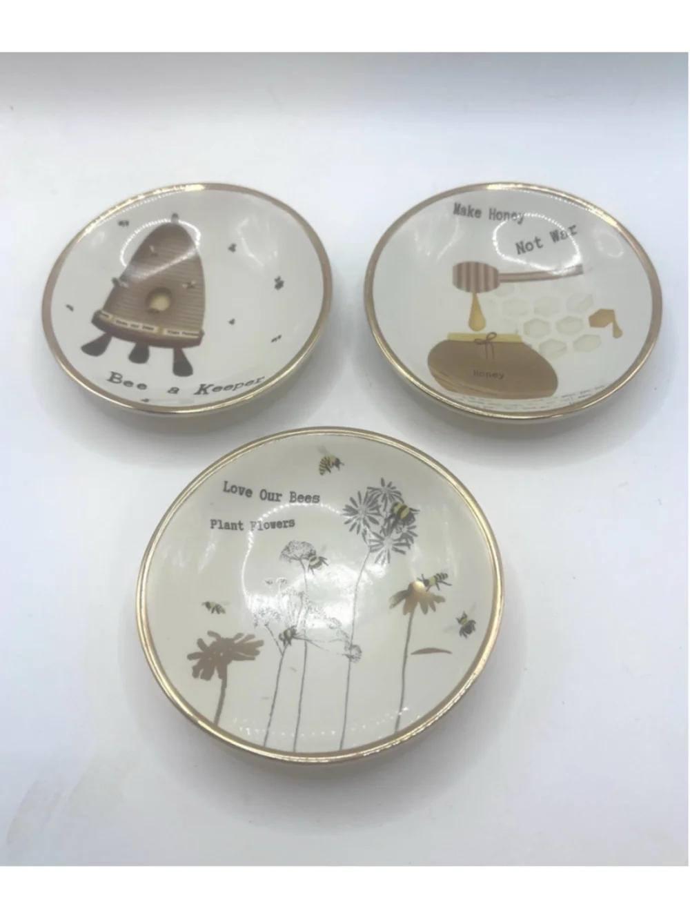 One Hundred 80 Degrees Bee Keeper Set of 3 Trinket Dish Plates Honey Love Bees